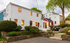 Eagle House Motel 2*